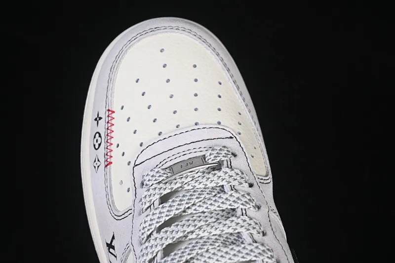 All categories Nk Air Force 1 Air Force series Nk Air Force 1 Low Air Force low-top Nike Air Force 1'07 Low LV joint black hook woven label Air Force 1 low-top casual sneakers CX5050-Y23
